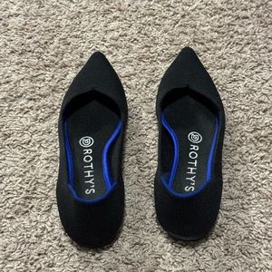 Rothy’s The Point (original version) size 6.5 in black!